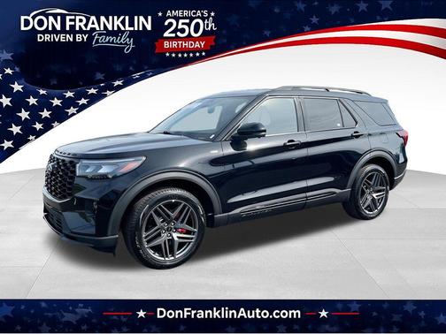 Black Metallic 2025 Ford Explorer ST-Line