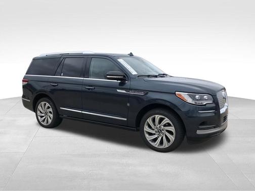 Blue Metallic 2024 Lincoln Navigator Reserve