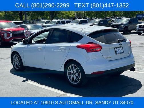 Oxford White 2015 Ford Focus SE