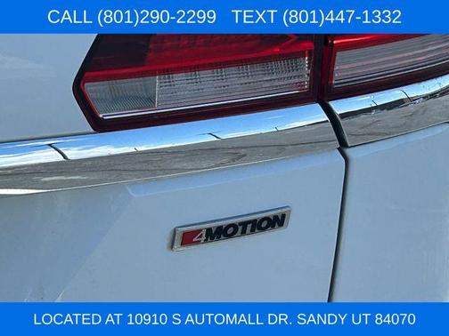 Pure White 2021 Volkswagen Atlas 3.6L SE w/Technology