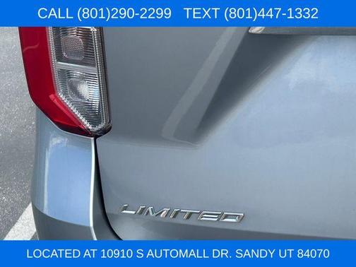 Silver Metallic 2022 Ford Explorer Limited
