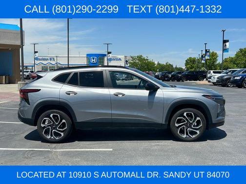 Sterling Gray Metallic 2024 Chevrolet Trax 2RS
