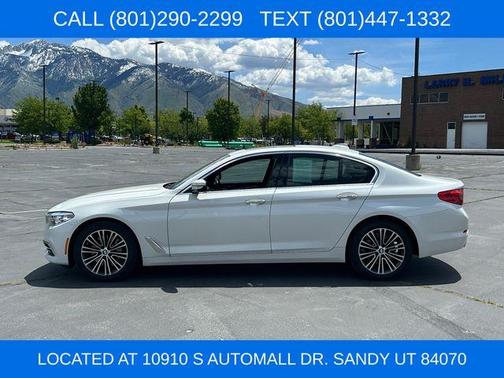 White Metallic 2018 BMW 530 i xDrive