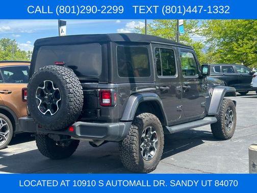 Granite Crystal Clearcoat Metallic 2019 Jeep Wrangler Unlimited Sahara