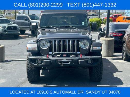 Granite Crystal Clearcoat Metallic 2019 Jeep Wrangler Unlimited Sahara