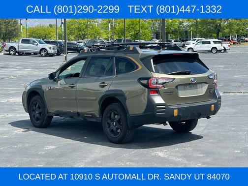 Autumn Green Metallic 2023 Subaru Outback Wilderness