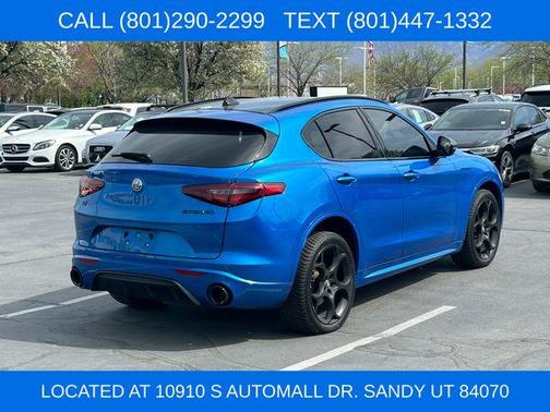 Anodized Blue Metallic 2023 Alfa Romeo Stelvio Ti