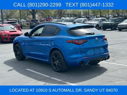 Anodized Blue Metallic 2023 Alfa Romeo Stelvio Ti