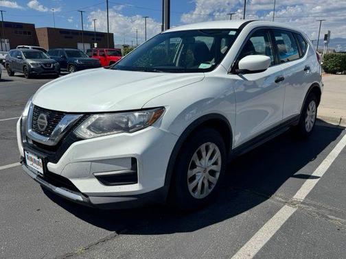 Glacier White 2018 Nissan Rogue S