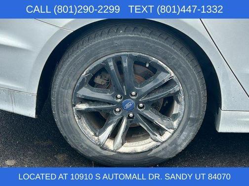 Ingot Silver 2018 Ford Fusion SE