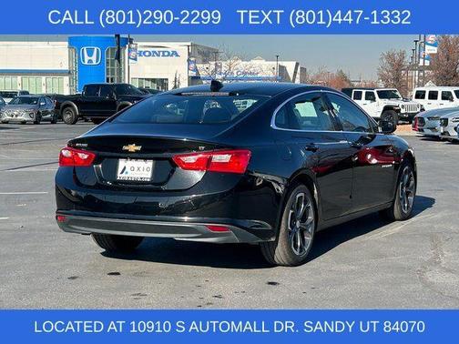 Mosaic Black Metallic 2023 Chevrolet Malibu LT