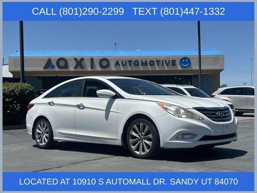 Shimmering White 2011 Hyundai SONATA SE