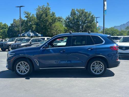 Blue Metallic 2020 BMW X5 xDrive40i