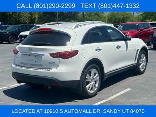 Moonlight White 2016 INFINITI QX70 Base