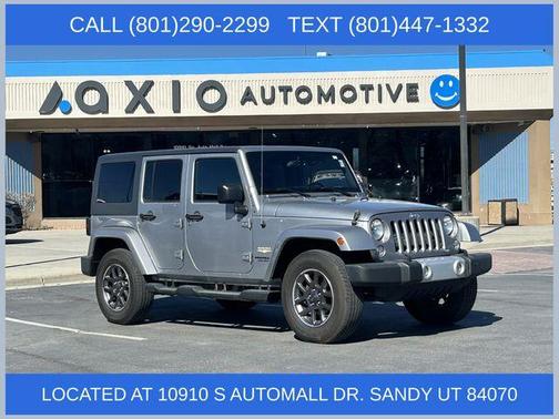 Billet Silver Metallic Clearcoat 2015 Jeep Wrangler Unlimited Sahara SUV