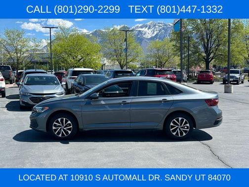 Platinum Gray Metallic 2023 Volkswagen Jetta 1.5T S