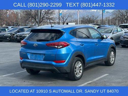 Caribbean Blue 2016 Hyundai TUCSON SE