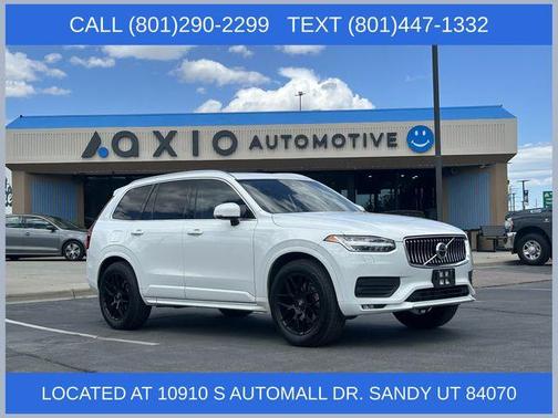 White 2020 Volvo XC90 T6 Momentum 7 Passenger