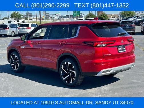 Diamond 2025 Mitsubishi Outlander PHEV SE