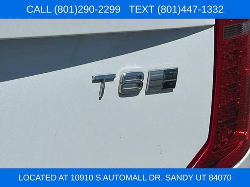 White 2020 Volvo XC90 Hybrid T8 Inscription 7 Passenger