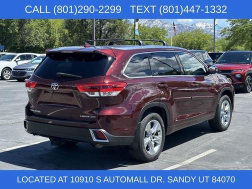 Ooh La La Rouge Mica 2019 Toyota Highlander Limited