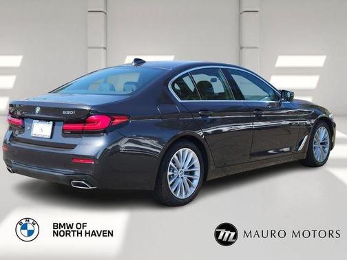 Gray 2023 BMW 530 i xDrive