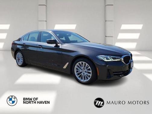 Gray 2023 BMW 530 i xDrive