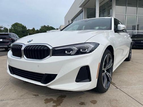 White 2023 BMW 330 i xDrive