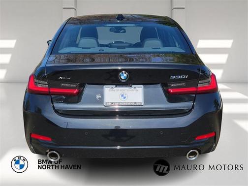 2025 BMW 330 i xDrive