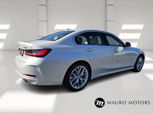 2025 BMW 330 i xDrive