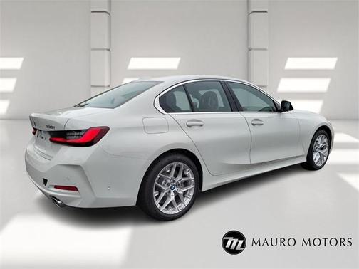 2025 BMW 330 i xDrive