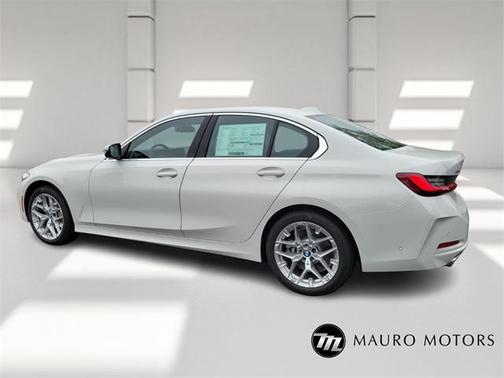 2025 BMW 330 i xDrive
