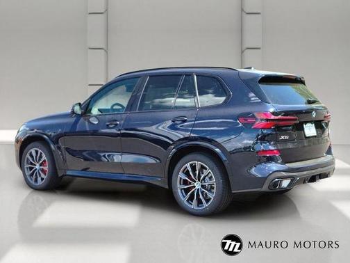 Black 2026 BMW X5 xDrive40i