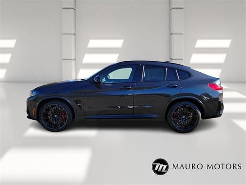 2025 BMW X4 M AWD