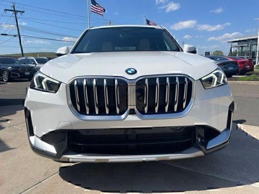 White 2025 BMW X1 xDrive28i