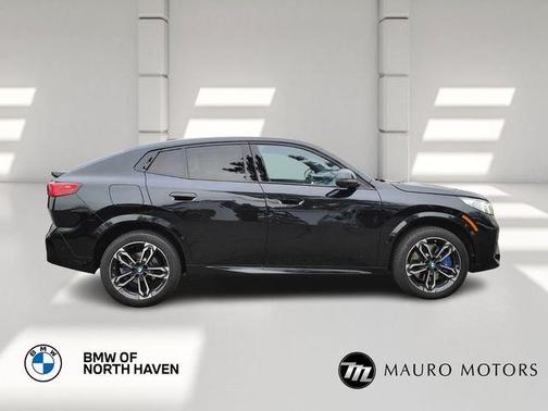 Black 2025 BMW X2 xDrive28i