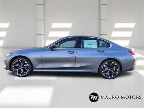 2026 BMW 330 i xDrive