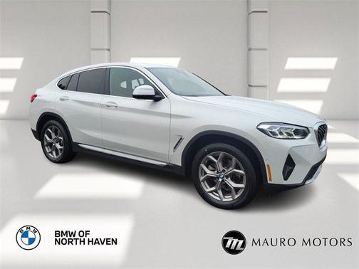 2024 BMW X4 xDrive30i