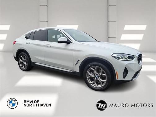 2024 BMW X4 xDrive30i