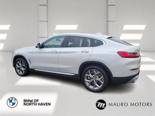 2024 BMW X4 xDrive30i