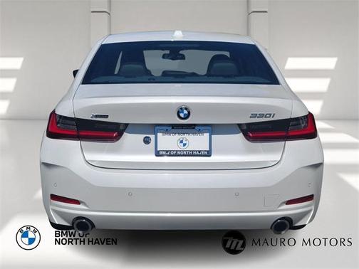 2024 BMW 330 i xDrive