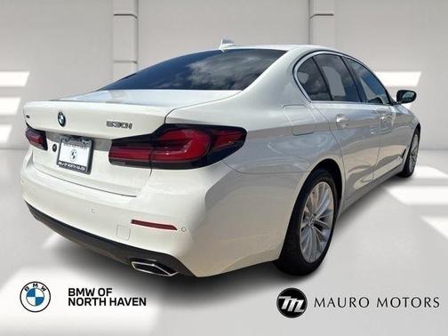 2022 BMW 530 i xDrive