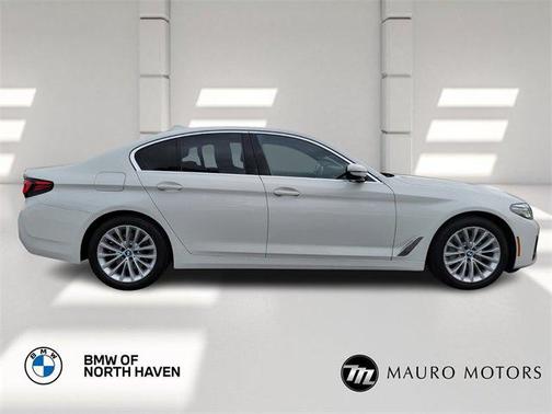 2022 BMW 530 i xDrive
