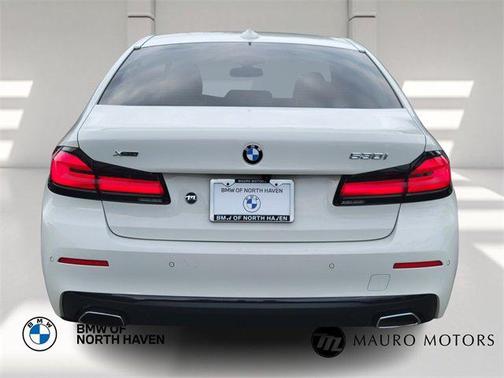 2022 BMW 530 i xDrive
