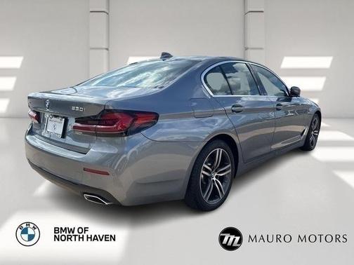 2022 BMW 530 i xDrive