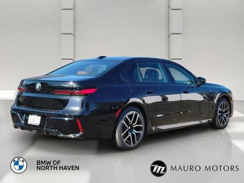 Black 2024 BMW 740 i xDrive