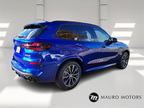 2026 BMW X5 M60i