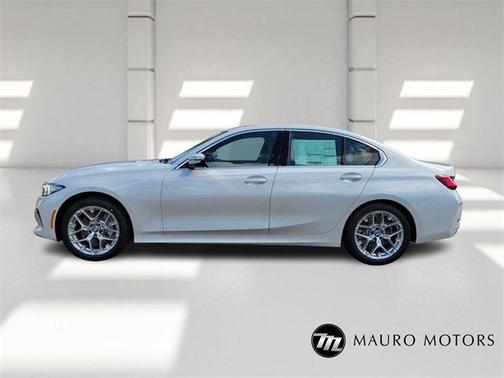 2025 BMW 330 i xDrive