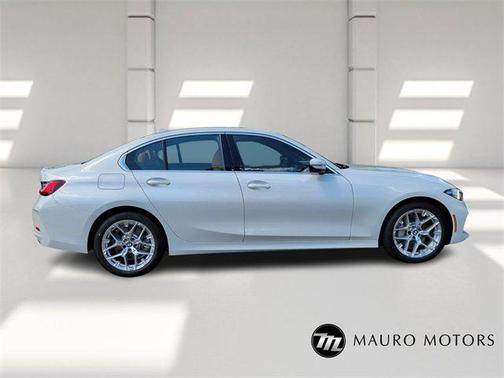 2025 BMW 330 i xDrive