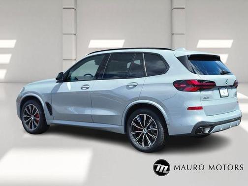 Gray 2026 BMW X5 xDrive40i